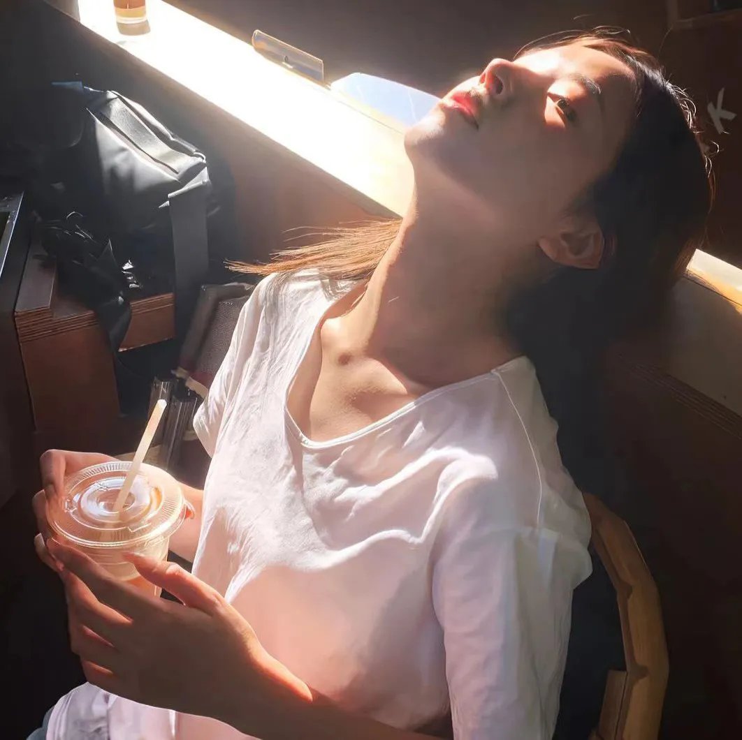 活色生香姊妹花